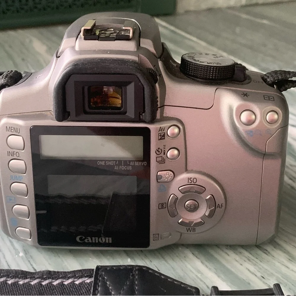 Canon Eos Digital Rebel Xt plus Tamaron Af Aspherical LD 28-200mm lense